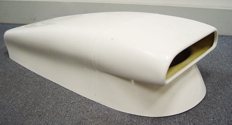 Fibreglass Bonnet Scoop (Medium)
780mm x 200mm x 350mm